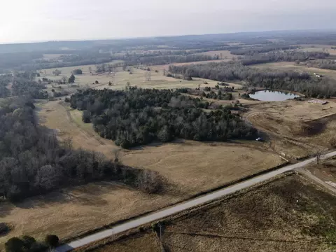 000 Red Hl, Mount Vernon, AR 72111