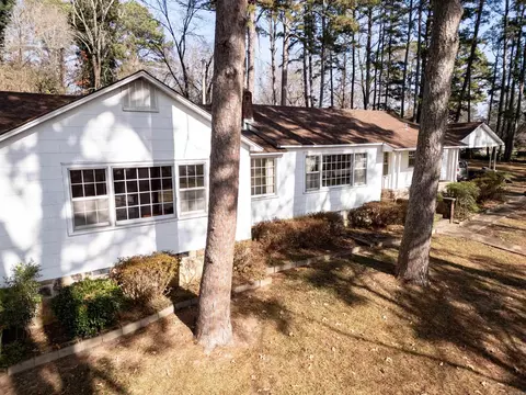 700 W Sugarloaf, Heber Springs, AR 72543