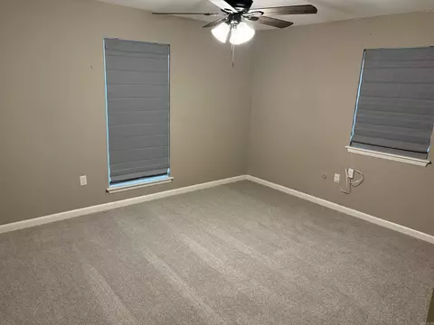 Bedroom - 7 Riviera, Conway, AR 72034 photo 4 of 7