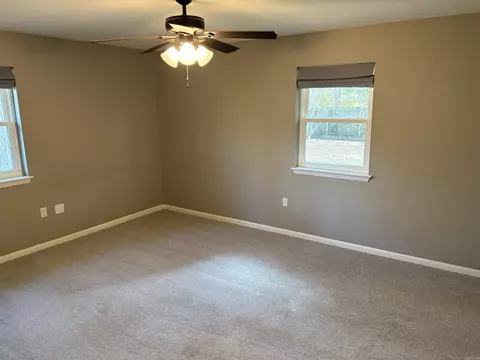 Bedroom - 7 Riviera, Conway, AR 72034 photo 6 of 7