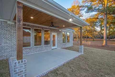 Exterior - 5012 Skilling Cv, Benton, AR 72019 photo 9 of 9