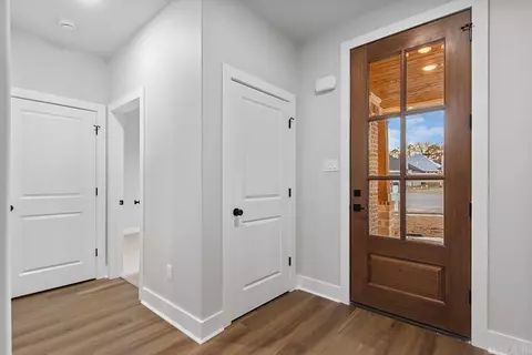Entry Way - 5012 Skilling Cv, Benton, AR 72019 photo 3 of 3
