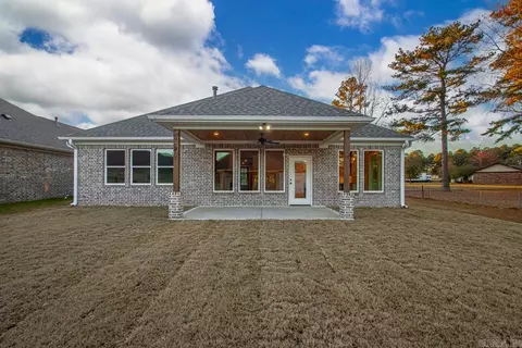 Exterior - 5012 Skilling Cv, Benton, AR 72019 photo 7 of 9
