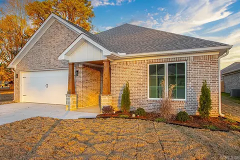 Exterior - 5012 Skilling Cv, Benton, AR 72019 photo 3 of 9