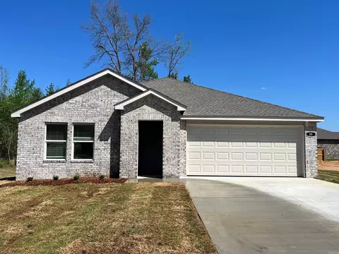55 Wolfsbridge Loop, Cabot, AR 72023