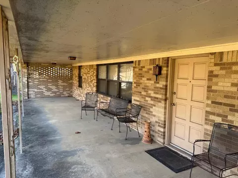 206 Mcmahan Dr, Hot Springs, AR 71913