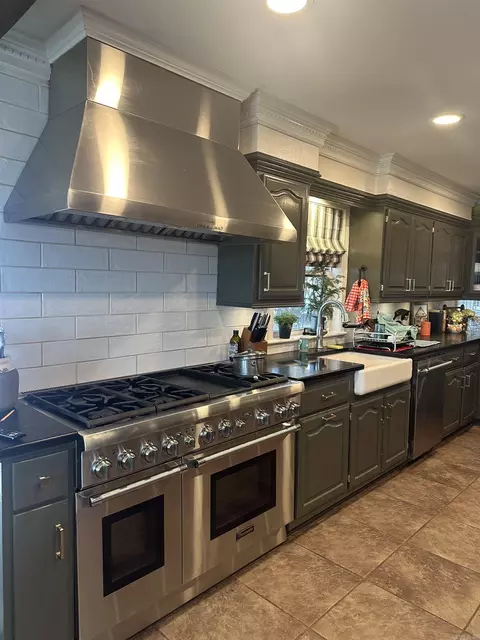 Kitchen - 849 Hwy 212, Dumas, AR 71639 photo 5 of 8