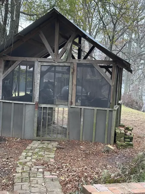 Exterior - 849 Hwy 212, Dumas, AR 71639 photo 2 of 10