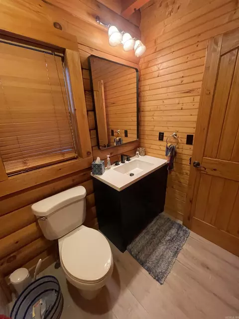 Bath - 6 Holley Rd, Edgemont, AR 72044 photo 1 of 4