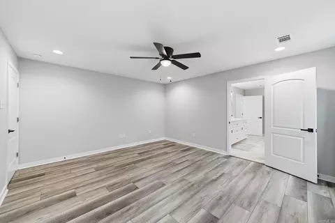 Bedroom - 135 Corbin Cir, Cabot, AR 72023 photo 3 of 9