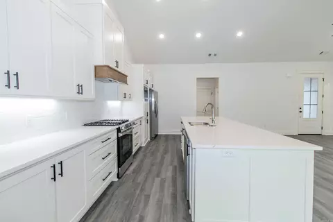 4005 Doler, Benton, AR 72019 photo 7