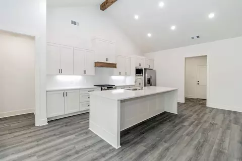 4005 Doler, Benton, AR 72019 photo 4
