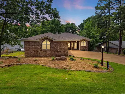 116 Fairway Dr, Fairfield Bay, AR 72088