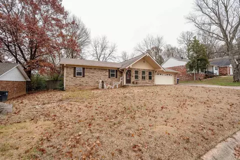 Exterior - 212 Aztec Dr, Searcy, AR 72143 photo 8 of 10