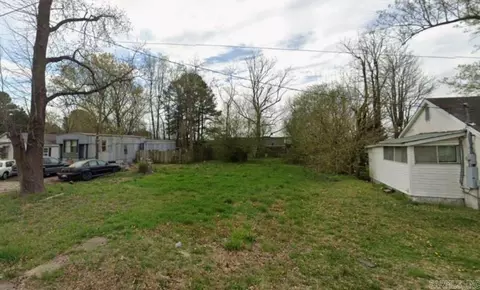 112 W Pearl St, Paragould, AR 72450