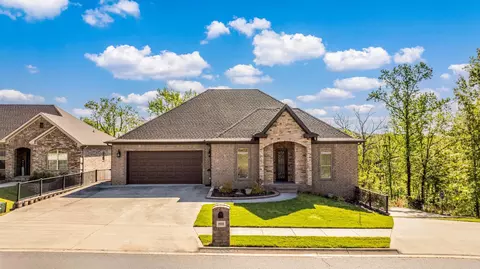 8908 Stillwater Rd, Sherwood, AR 72120
