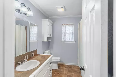 Bath - 104 Terra Dr, Beebe, AR 72012 photo 1 of 1