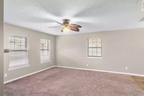Living - 104 Terra Dr, Beebe, AR 72012 photo 1 of 3