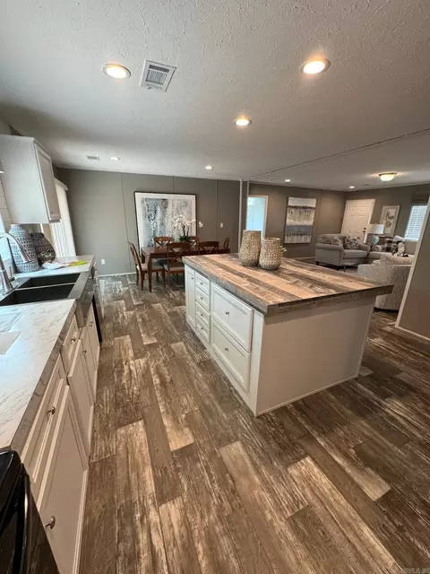 7381 Mars Hill Rd, Bauxite, AR 72011 photo 17
