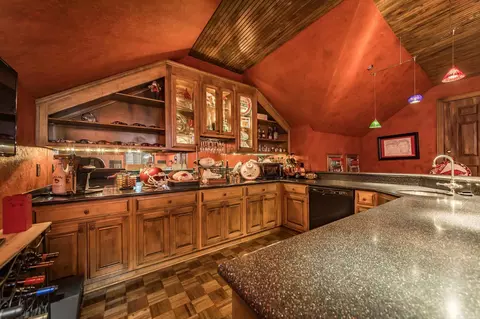 Kitchen - 39 Greystone Blvd, Cabot, AR 72023 photo 5 of 5