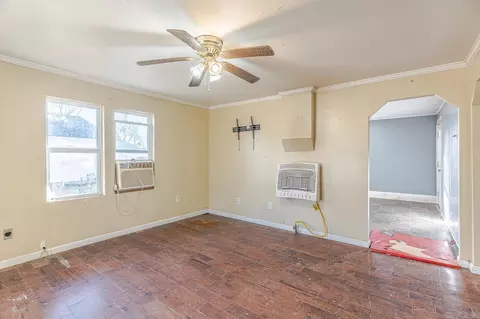 Living - 414 E 1st, Rector, AR 72461 photo 4 of 4