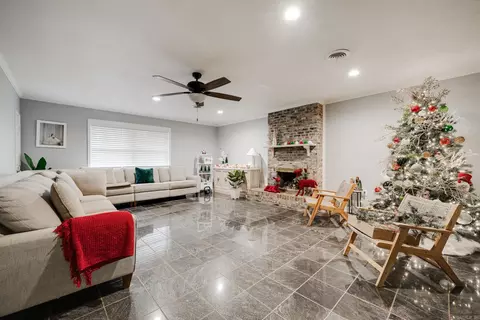 2860 Broadmoor Dr, Conway, AR 72034 photo 6