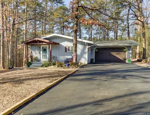 3 Valls Cir, Hot Springs Village, AR 71909