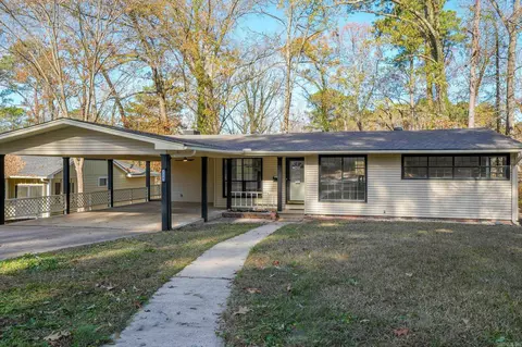 725 Forest Ln, Benton, AR 72019 photo 1