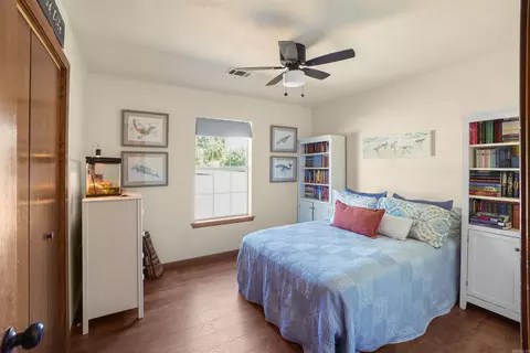 Bedroom - 1801 Pinewood Cv, Beebe, AR 72012 photo 2 of 3