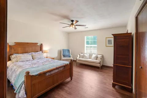 Bedroom - 1801 Pinewood Cv, Beebe, AR 72012 photo 1 of 3