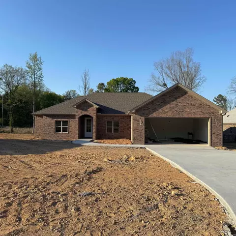 130 Petronia, Hot Springs, AR 71913