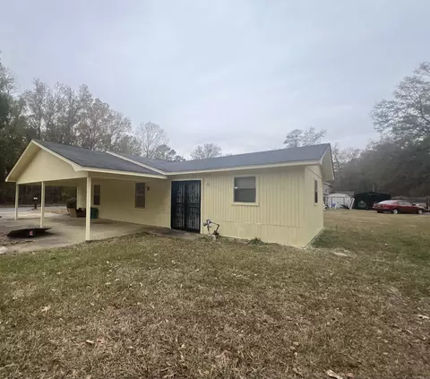 Exterior - 1209 E 42nd Ave, Pine Bluff, AR 71601 photo 2 of 3