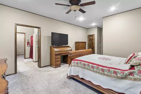 Bedroom - 509 E Olive St, Melbourne, AR 72556 photo 3 of 3