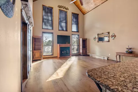 Living - 509 E Olive St, Melbourne, AR 72556 photo 3 of 3