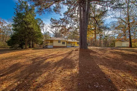 Exterior - 8608 Hicks Rd, Mabelvale, AR 72103 photo 2 of 10