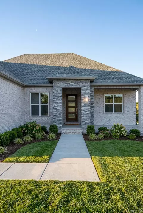 1181 Fern Rdg, Sherwood, AR 72120