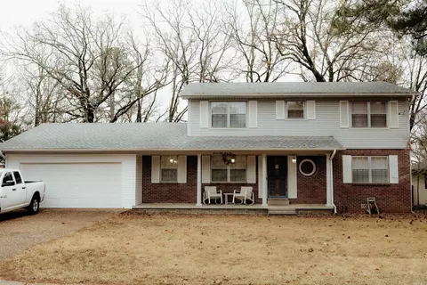 11863 Southridge Dr, Little Rock, AR 72212
