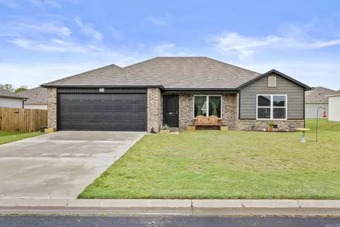 Exterior - 108 Baldwin Dr, Beebe, AR 72012 photo 1 of 5