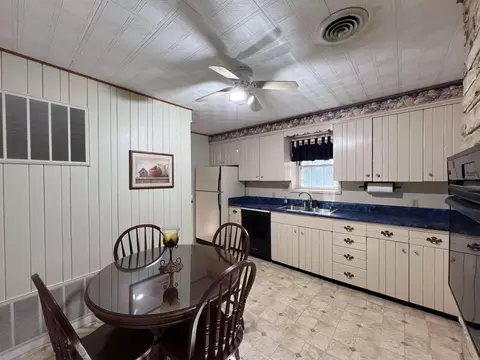 Kitchen - 111 Clay 137 Rd, Corning, AR 72422 photo 3 of 3