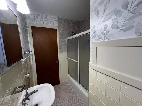 Bath - 111 Clay 137 Rd, Corning, AR 72422 photo 5 of 5