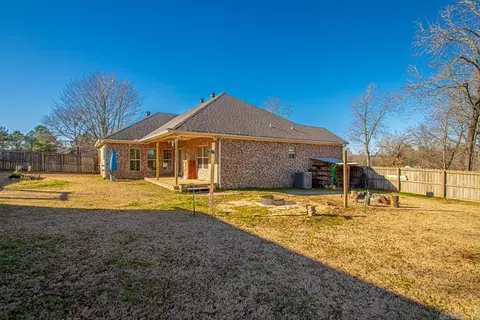 Exterior - 13 Loyal Ln, Greenbrier, AR 72058 photo 9 of 12