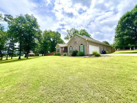 13 Loyal Ln, Greenbrier, AR 72058