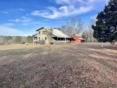 313 Cone Ln, Clinton, AR 72031