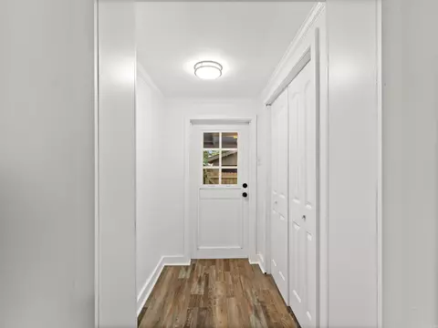 Entry Way - 206 N Elm St, Beebe, AR 72012 photo 3 of 3