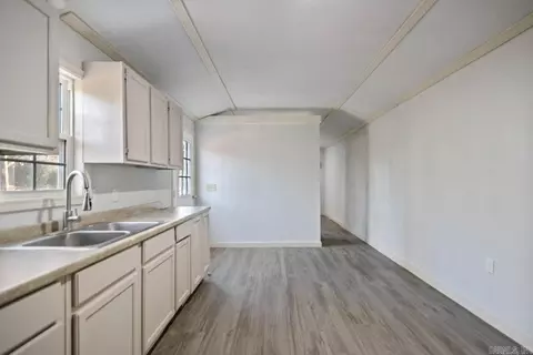 8614 Hicks Rd, Mabelvale, AR 72103 photo 5