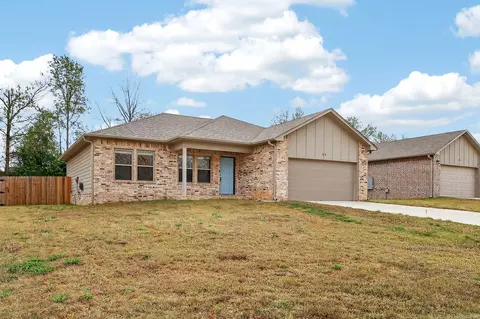 55 Birchwood Dr, Ward, AR 72176
