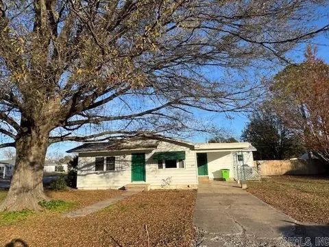 602 S Greenlaw St, Carlisle, AR 72024