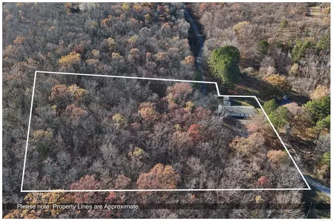 32 Shurley Ln, Austin, AR 72007