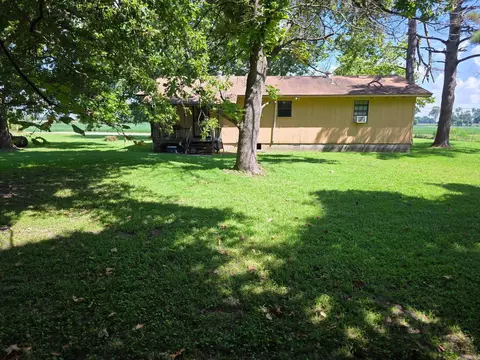 Exterior - 1467 Highway 50, Widener, AR 72394 photo 3 of 6