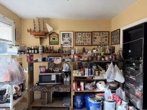 Kitchen - 9210 Henderson Rd, Pine Bluff, AR 71603 photo 3 of 3